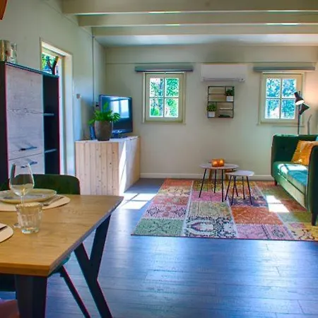 Guesthouse Valkenswaard 4*