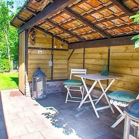 Guesthouse Valkenswaard Pensjonat 4*